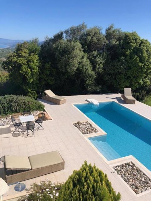 Kyparissia De Wandelboom Villa Vrises  Kültér fotó